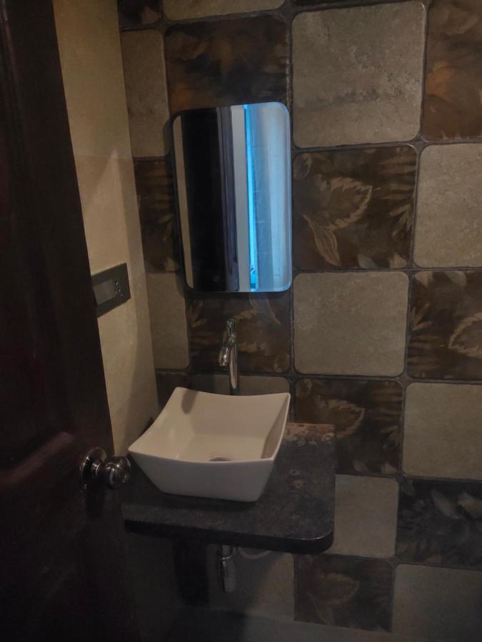 Almond Villa Alībāg Εξωτερικό φωτογραφία